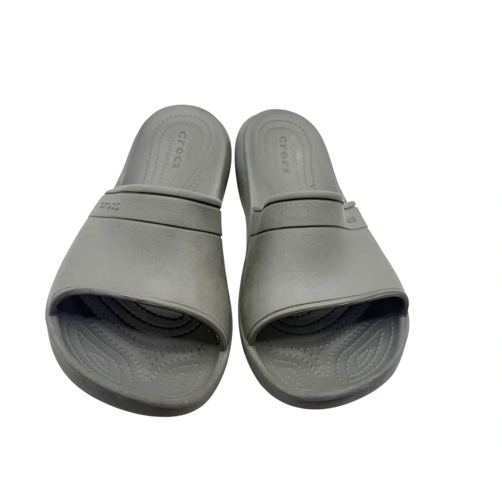 Crocs Iconic Comfort‎ Sandals size 6M/8W